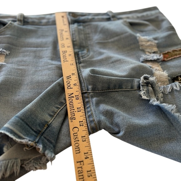 1826 Jeans Bermuda Shorts Womens Plus Size 18 Stretch Denim Distressed Patriotic - Picture 12 of 14